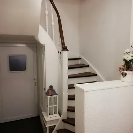 Am Toepferplatz Hoehr-Grenzhausen